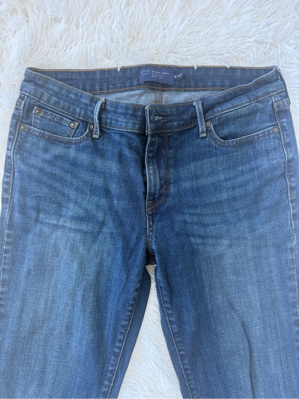 Levi’s Slight Curve Classic Bootcut Jeans Size 8/29